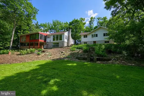 3894 Old Harrisburg Pike, Mount Joy, PA 17552
