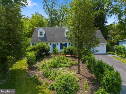 110 Hampden Dr, Mountville, PA 17554