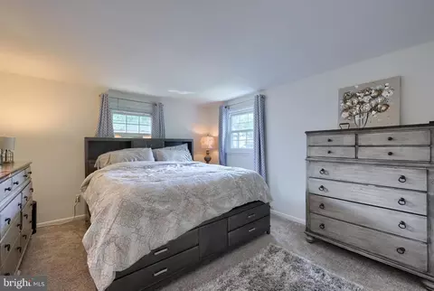 209 Oxford Dr, Lititz, PA 17543 photo 29