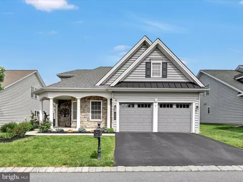 1494 Emerson Dr, Mount Joy, PA 17552