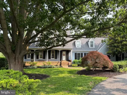 1111 Bear Creek Rd, Elizabethtown, PA 17022