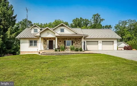 738 Conowingo Rd, Quarryville, PA 17566