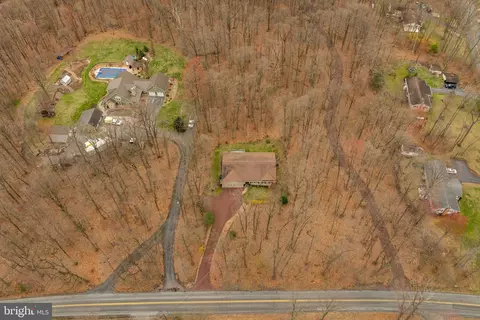591 Edwards Rd, Narvon, PA 17555 photo 2
