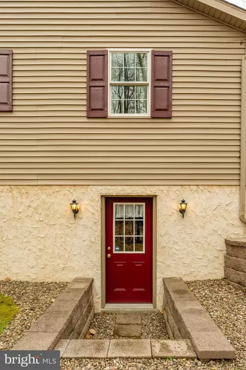 591 Edwards Rd, Narvon, PA 17555 photo 12