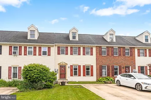 133 Ashley Dr, Ephrata, PA 17522
