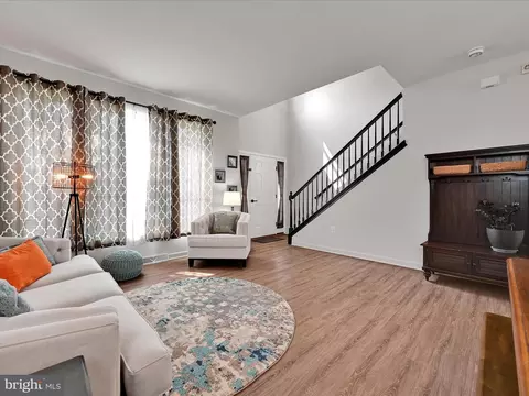 251 N Oak St, Lititz, PA 17543 photo 10
