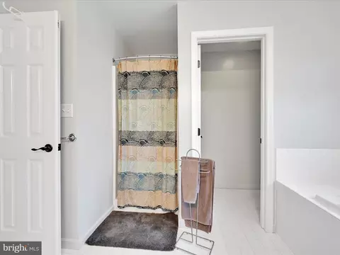 251 N Oak St, Lititz, PA 17543 photo 29
