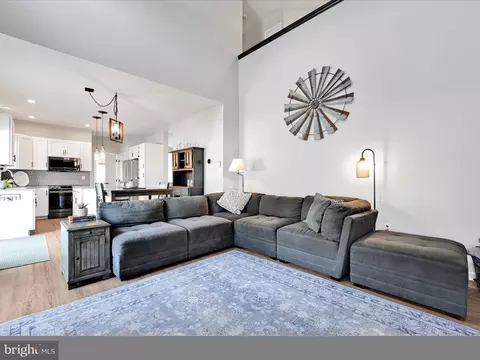 251 N Oak St, Lititz, PA 17543 photo 21