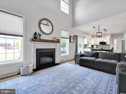 251 N Oak St, Lititz, PA 17543 photo 22