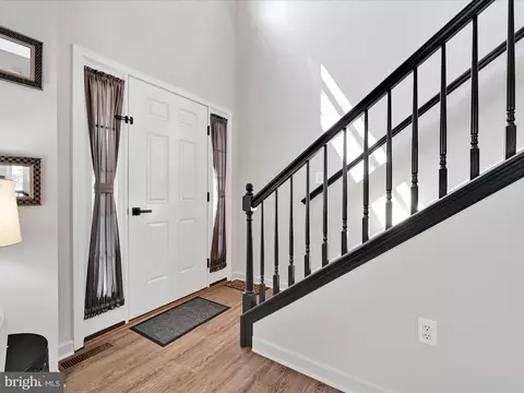 251 N Oak St, Lititz, PA 17543 photo 7
