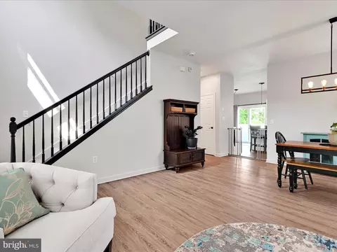 251 N Oak St, Lititz, PA 17543 photo 9