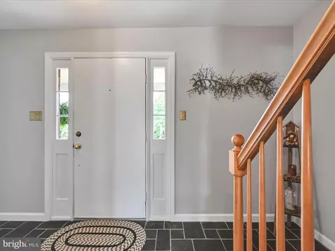 590 Hi View Dr, Lititz, PA 17543 photo 6