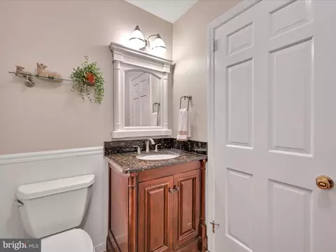 590 Hi View Dr, Lititz, PA 17543 photo 21