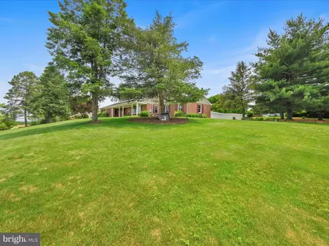 590 Hi View Dr, Lititz, PA 17543 photo 43
