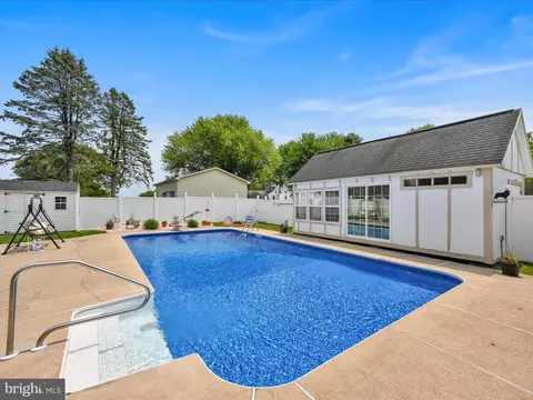 590 Hi View Dr, Lititz, PA 17543 photo 37