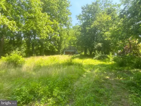 181 Pinetown Rd, Leola, PA 17540