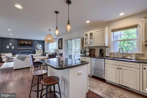 Kitchen - 616 Belgian Way, Lititz, PA 17543 photo 2 of 2