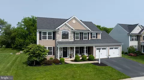 Exterior - 616 Belgian Way, Lititz, PA 17543 photo 7 of 9