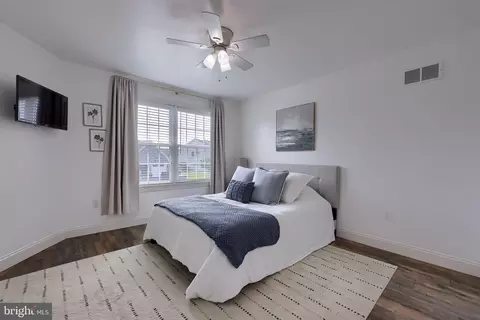Bedroom - 616 Belgian Way, Lititz, PA 17543 photo 3 of 4