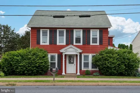 168 S Market St, Ephrata, PA 17522