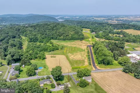 520 Phillips Dr #LOT 5, Columbia, PA 17512