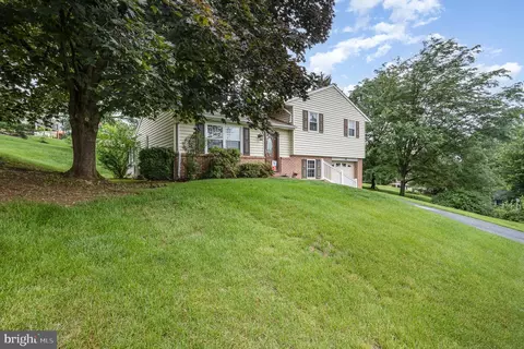 Other - 3 Julie Ter, Lititz, PA 17543 photo 1 of 4