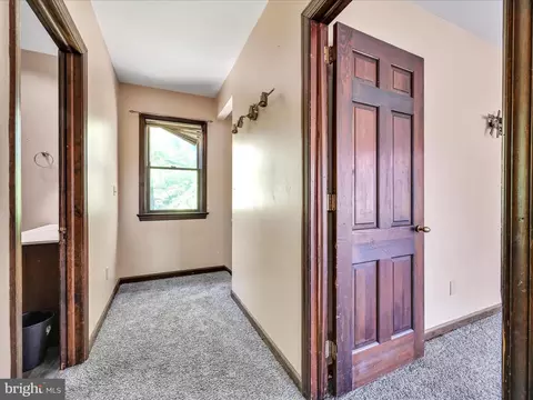 Entry Way - 307 E Main St, Lititz, PA 17543 photo 3 of 4