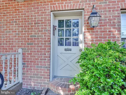 Entry Way - 307 E Main St, Lititz, PA 17543 photo 1 of 4
