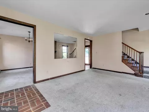 Living - 307 E Main St, Lititz, PA 17543 photo 2 of 3