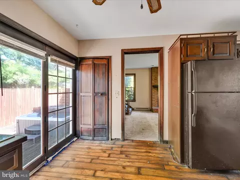Entry Way - 307 E Main St, Lititz, PA 17543 photo 2 of 4