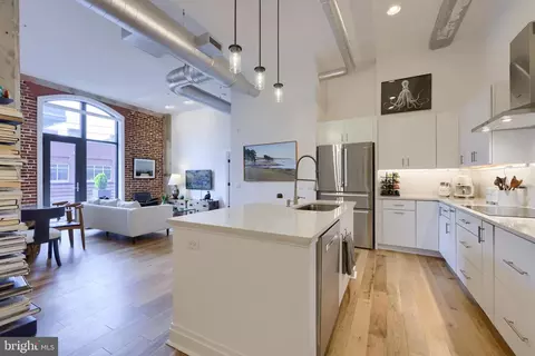 41 W Lemon St #301, Lancaster, PA 17603