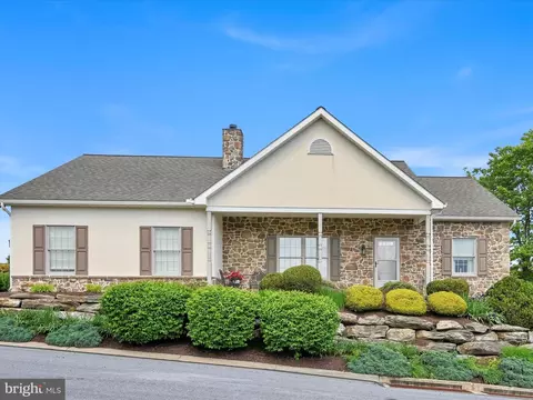 214 Fite Way, Quarryville, PA 17566