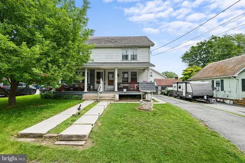 119 Pine St, Christiana, PA 17509