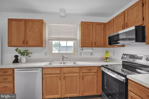 723 W 6th St, Lititz, PA 17543 photo 12