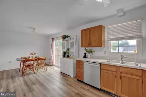 723 W 6th St, Lititz, PA 17543 photo 13