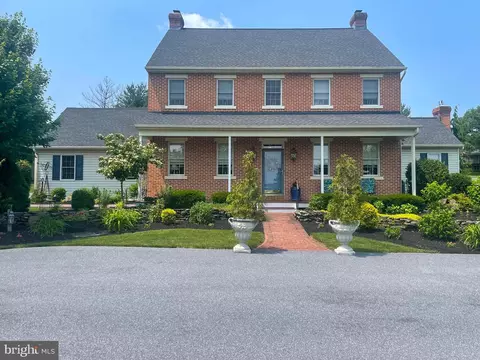 57 Northview Rd, Lititz, PA 17543