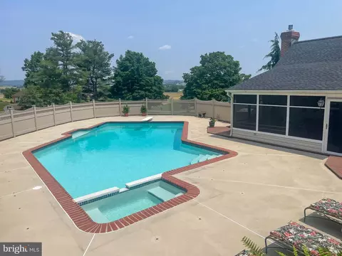Exterior - 57 Northview Rd, Lititz, PA 17543 photo 11 of 23