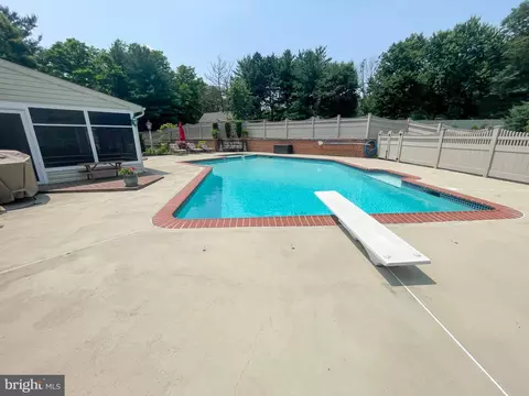 Exterior - 57 Northview Rd, Lititz, PA 17543 photo 5 of 23