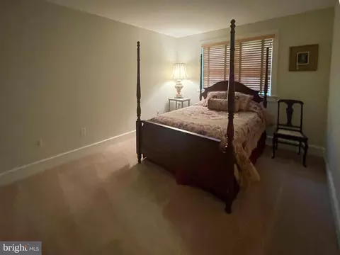 Bedroom - 57 Northview Rd, Lititz, PA 17543 photo 5 of 8