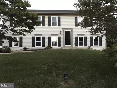 235 Landis Dr, Lancaster, PA 17602
