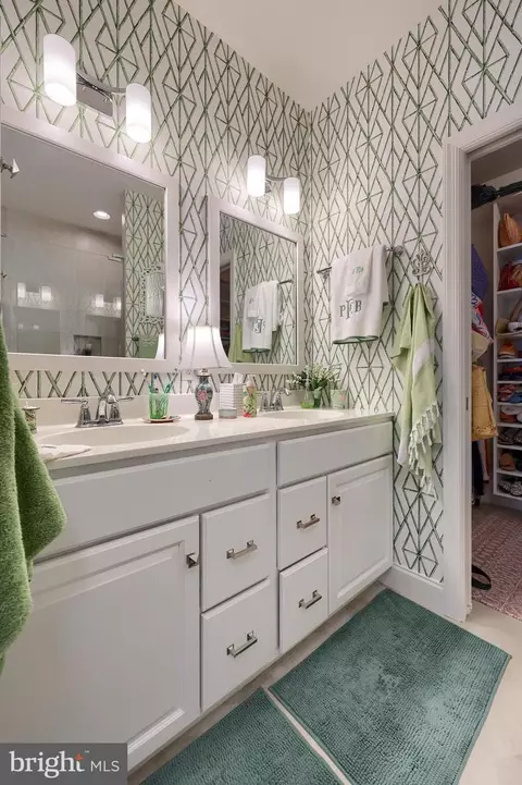 Bath - 607 Blue Spruce Dr, Lititz, PA 17543 photo 3 of 5