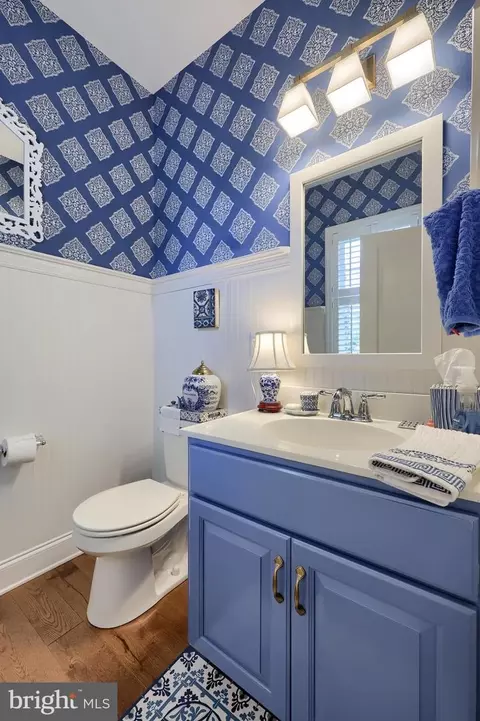 Bath - 607 Blue Spruce Dr, Lititz, PA 17543 photo 1 of 5