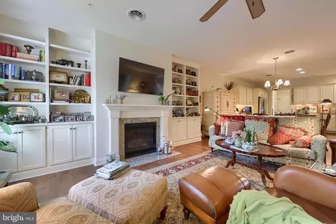 Living - 607 Blue Spruce Dr, Lititz, PA 17543 photo 2 of 2