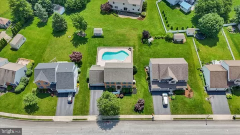32 Duffield Dr, Lititz, PA 17543 photo 45