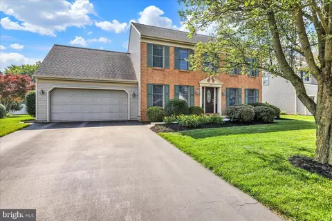 32 Duffield Dr, Lititz, PA 17543 photo 5