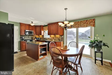32 Duffield Dr, Lititz, PA 17543 photo 8