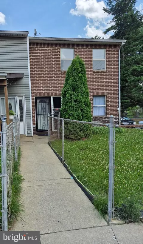 555 Woodward St, Lancaster, PA 17602
