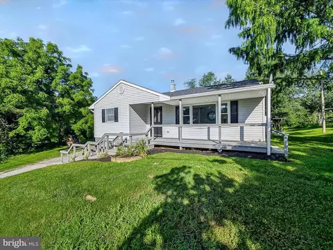 862 Baumgardner Rd, Lancaster, PA 17603