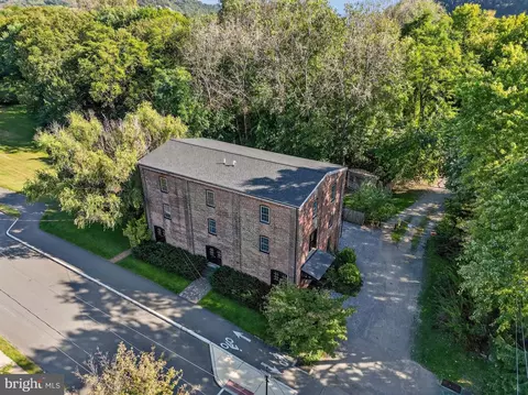 501 E Front St, Marietta, PA 17547