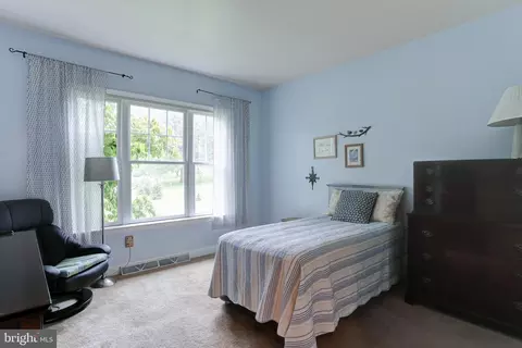 Bedroom - 10 Elser Hill Rd, Lititz, PA 17543 photo 4 of 7
